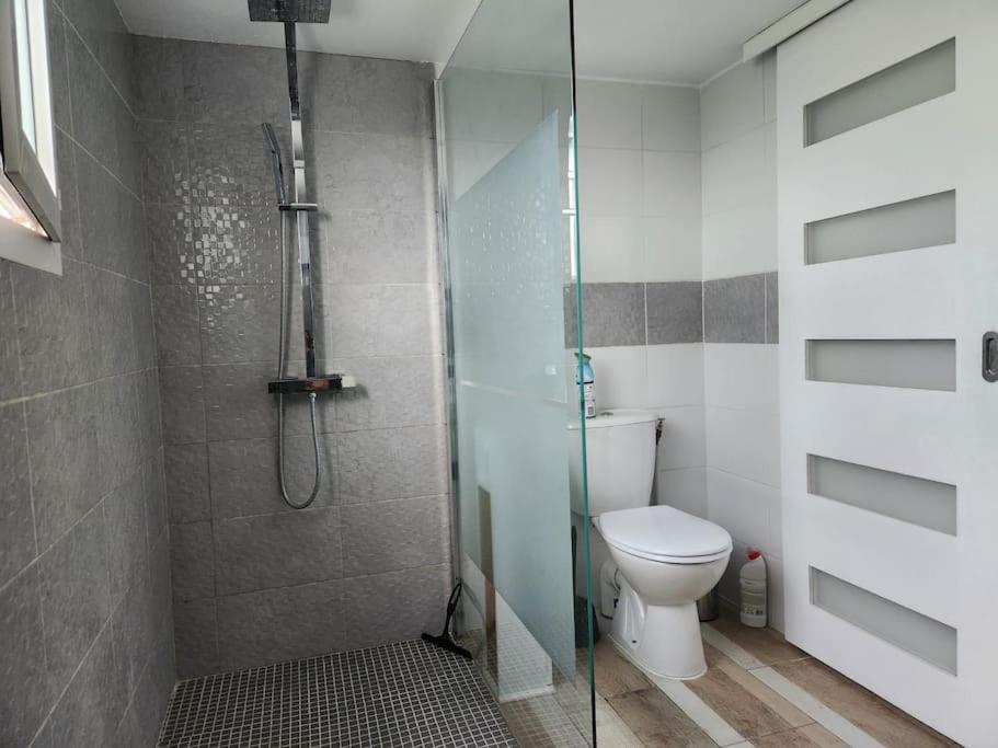 L'Etape Mediterraneenne Logement 4-6 Personnes Avec Parking Prive Sauvian Exterior photo